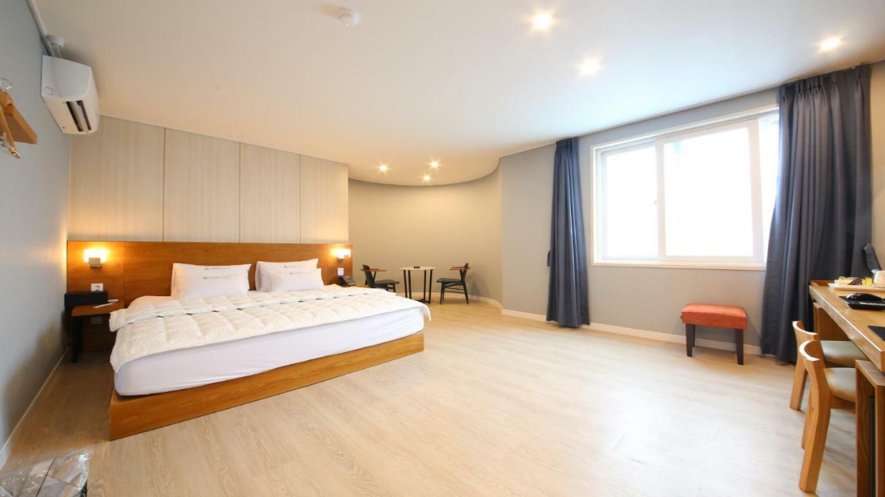 Hotel Palace Pohang Exterior foto